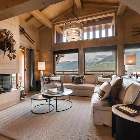 Luxury Chalet, Sleeps 8 With Mountain Views And Jacuzzi Chalé Megève