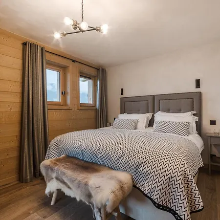 Alpehytte Luxury Chalet, Sleeps 8 With Mountain Views And Jacuzzi