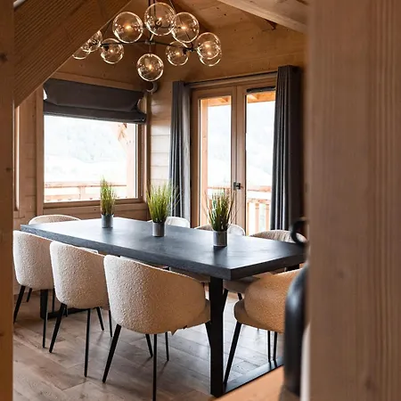 Chalé Luxury Chalet, Sleeps 8 With Mountain Views And Jacuzzi *