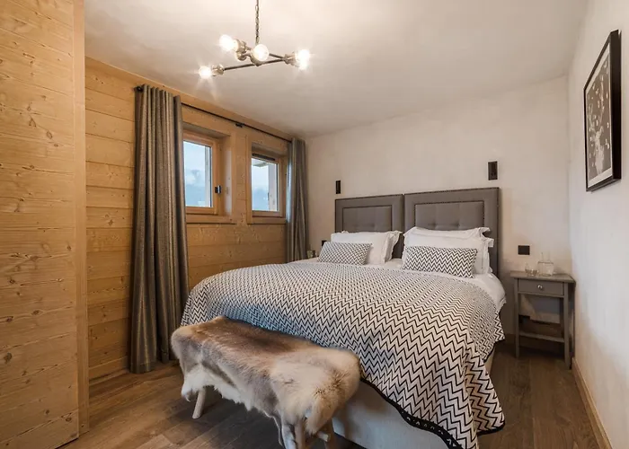 木屋 Luxury Chalet, Sleeps 8 With Mountain Views And Jacuzzi