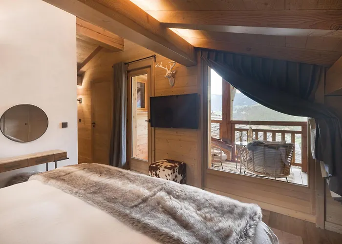 Luxury Chalet, Sleeps 8 With Mountain Views And Jacuzzi 木屋 梅杰夫